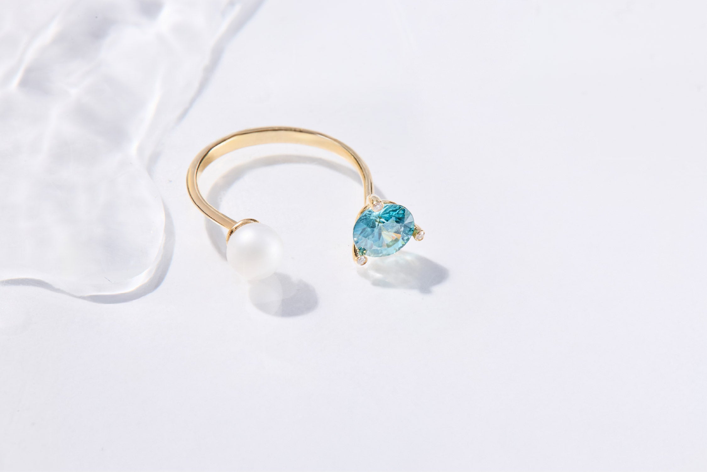 Aquamarine & Pearl Ring